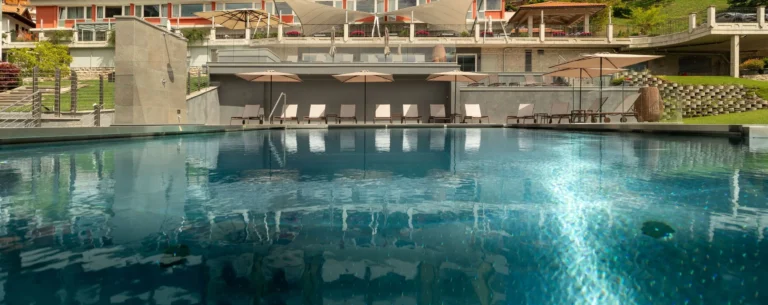 molveno-swimming-pool